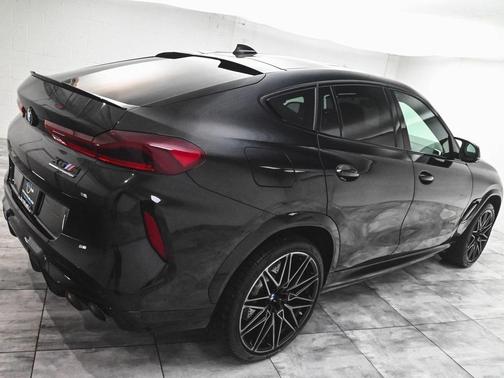 2022 BMW X6 M Base
