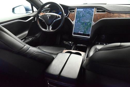 2016 Tesla Model S 75D