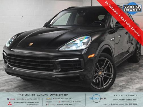 2022 Porsche Cayenne Base