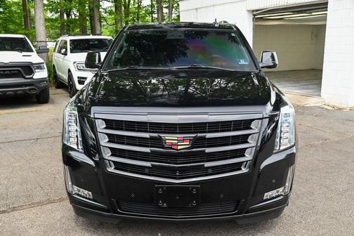 2020 Cadillac Escalade ESV Luxury
