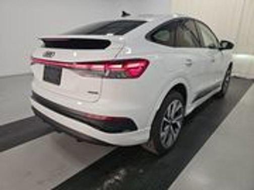 2024 Audi Q4 e-tron 50 Prestige