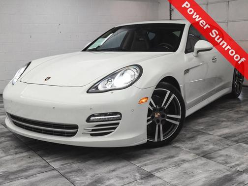 2013 Porsche Panamera 4