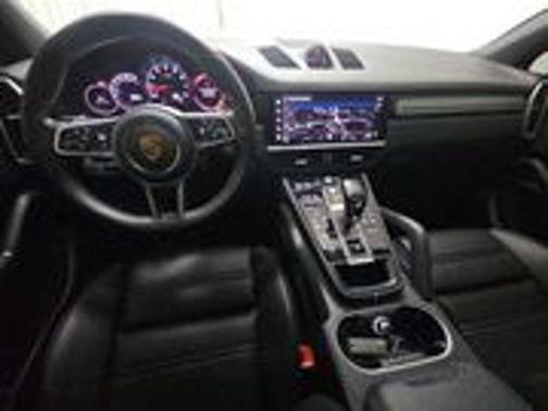 2023 Porsche Cayenne Platinum Edition