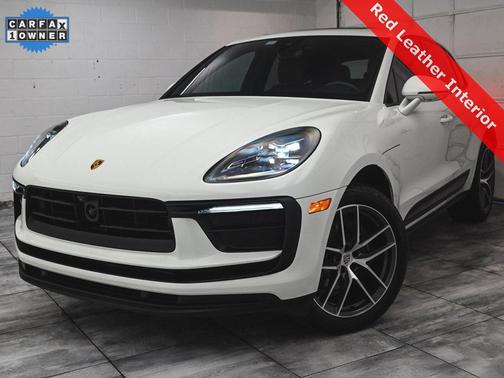 2023 Porsche Macan Base