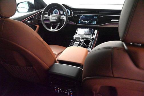 2025 Audi Q8 55 Premium