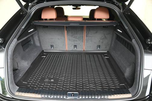 2025 Audi Q8 55 Premium