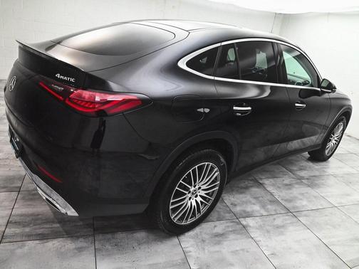 2025 Mercedes-Benz GLC 300 4MATIC Coupe
