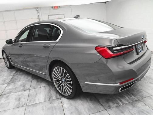 2020 BMW 750 i xDrive