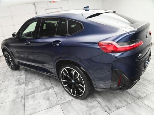 2024 BMW X4 M40i