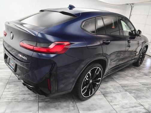 2024 BMW X4 M40i