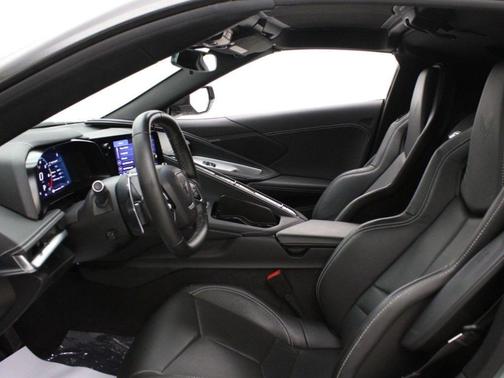 2023 Chevrolet Corvette Stingray w/1LT