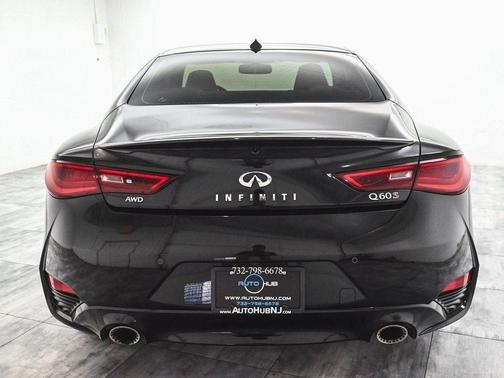 2022 INFINITI Q60 3.0t Red Sport 400