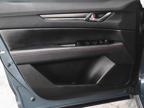 2023 Mazda CX-5 Carbon Edition