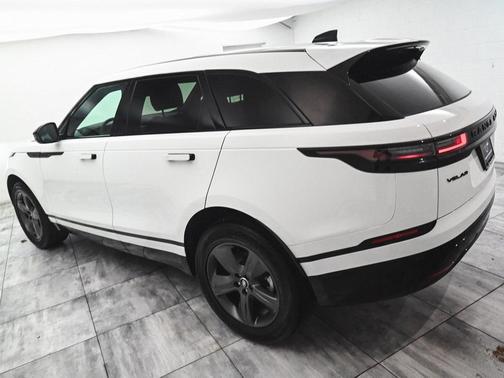 2025 Land Rover Range Rover Velar P250 Dynamic SE