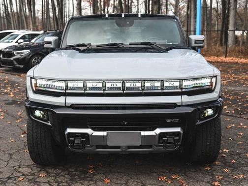 2024 GMC HUMMER EV SUV 2X