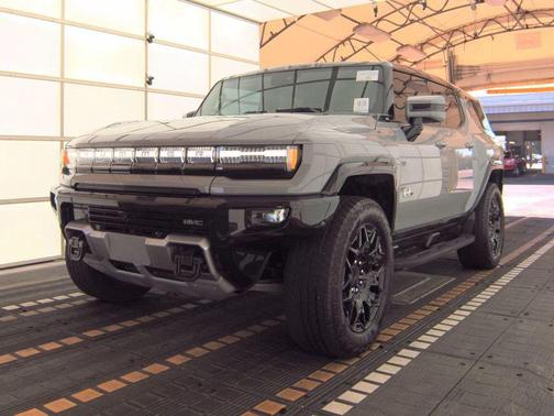 2024 GMC HUMMER EV SUV 2X