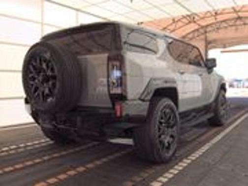 2024 GMC HUMMER EV SUV 2X