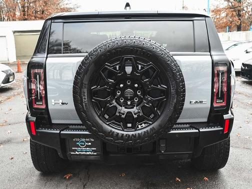 2024 GMC HUMMER EV SUV 2X