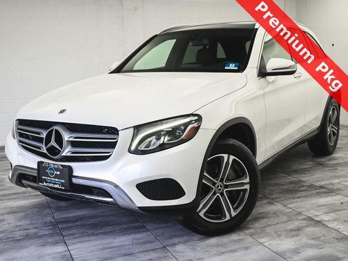 2018 Mercedes-Benz GLC 300 Base 4MATIC