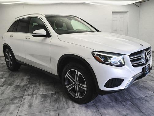 2018 Mercedes-Benz GLC 300 Base 4MATIC