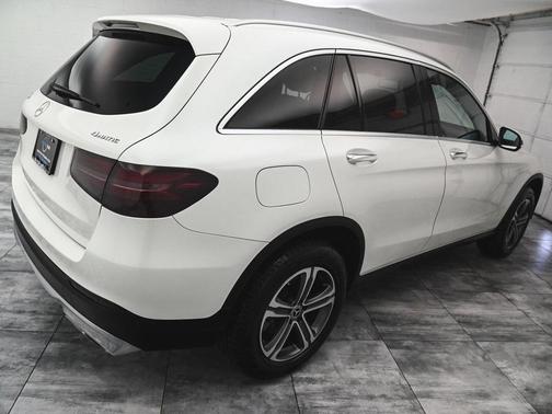 2018 Mercedes-Benz GLC 300 Base 4MATIC