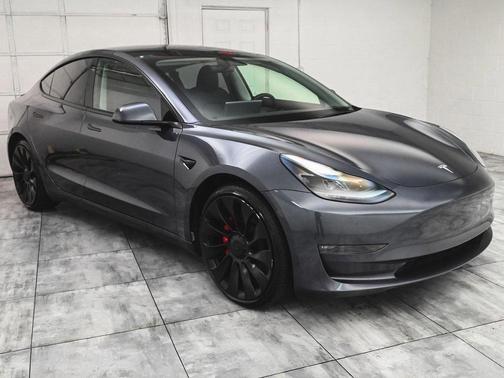 2023 Tesla Model 3 Performance