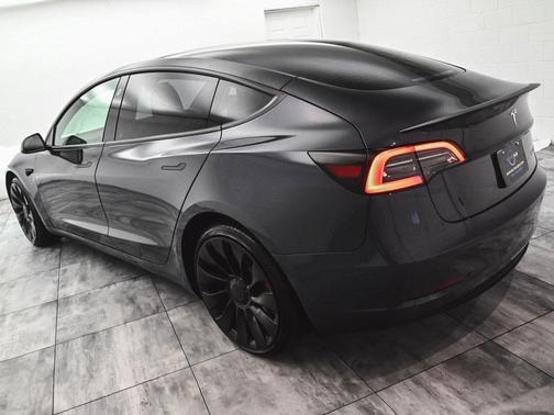 2023 Tesla Model 3 Performance
