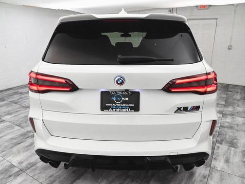 2022 BMW X5 M Base