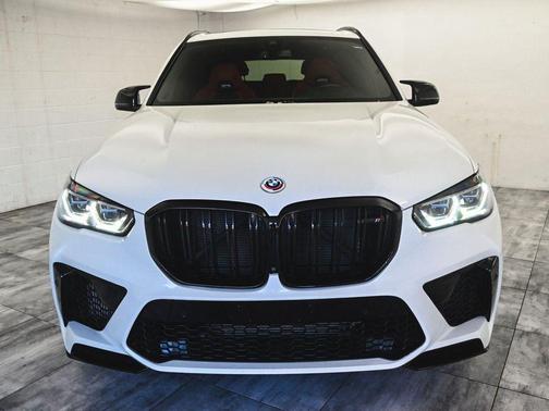 2022 BMW X5 M Base