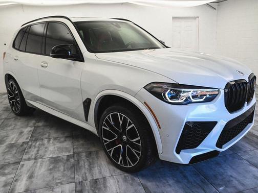 2022 BMW X5 M Base