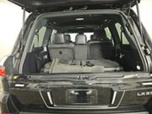 2021 Lexus LX 570 Three-Row