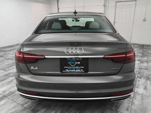 2023 Audi A4 45 S line Premium Plus