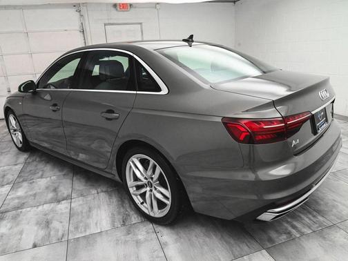 2023 Audi A4 45 S line Premium Plus