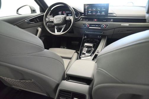 2023 Audi A4 45 S line Premium Plus