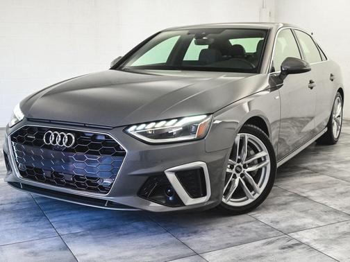 2023 Audi A4 45 S line Premium Plus