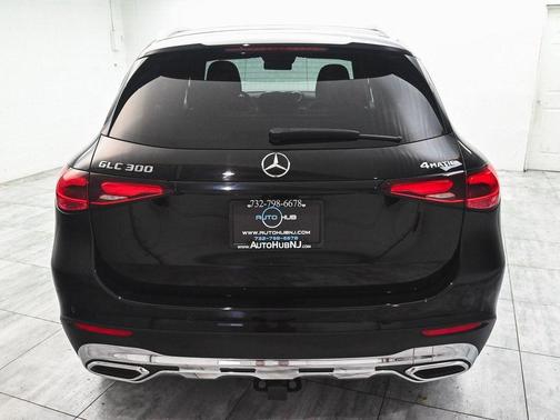 2024 Mercedes-Benz GLC 300 Base 4MATIC