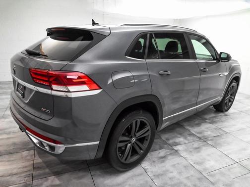 2021 Volkswagen Atlas Cross Sport 3.6L V6 SE w/Technology R-Line