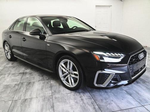 2024 Audi A4 45 S line quattro Premium