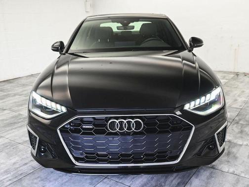 2024 Audi A4 45 S line quattro Premium