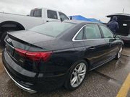 2024 Audi A4 45 S line quattro Premium