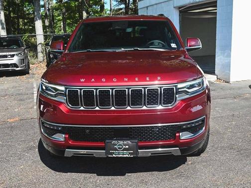 2022 Jeep Wagoneer Series III