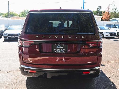 2022 Jeep Wagoneer Series III