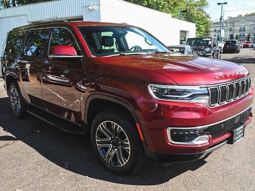 2022 Jeep Wagoneer Series III