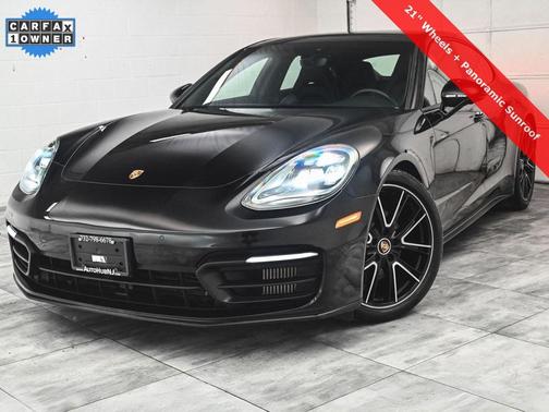 2022 Porsche Panamera 4