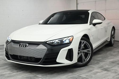 2022 Audi e-tron GT Premium Plus