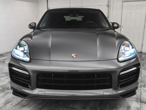 2023 Porsche Cayenne GTS