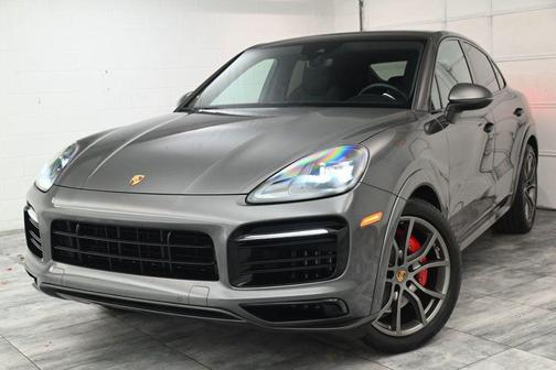 2023 Porsche Cayenne GTS