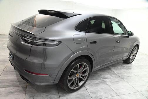 2023 Porsche Cayenne GTS