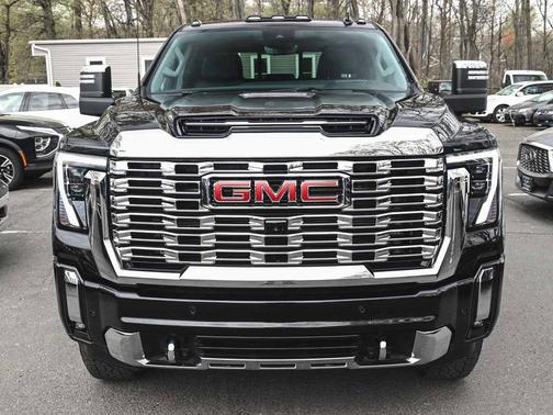 2024 GMC Sierra 2500 Denali
