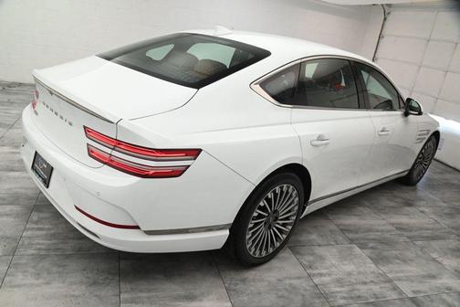2024 Genesis Electrified G80 Advanced
